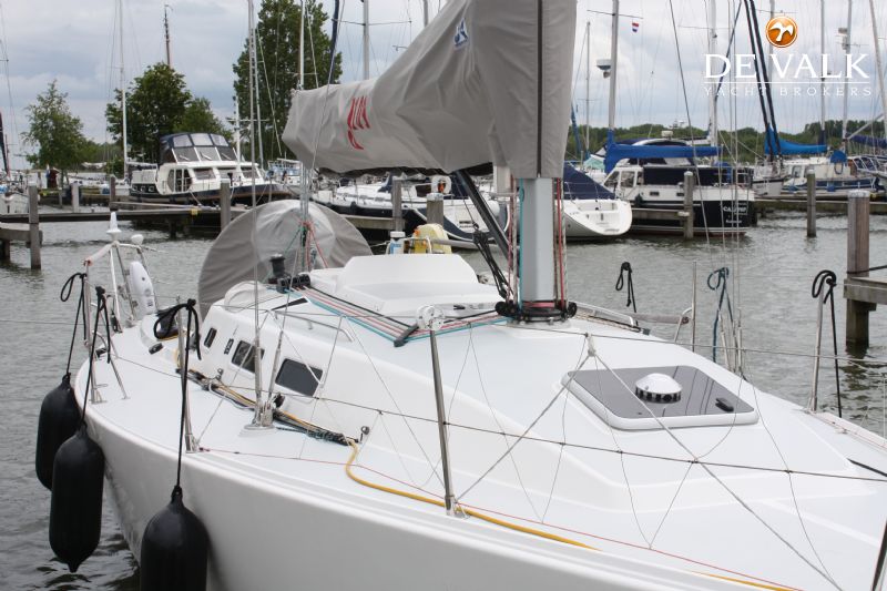 J BOATS J 109 sailing yacht for sale De Valk Yacht broker