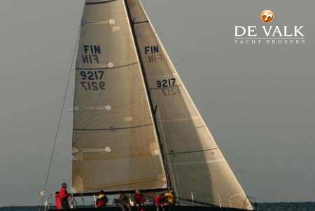J BOATS J/125