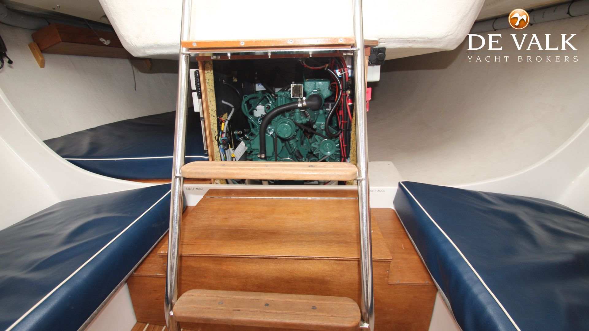 j92 sailboat interior