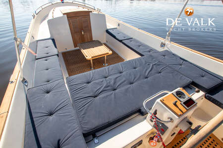 JAN VAN GENT 10.35 CABIN