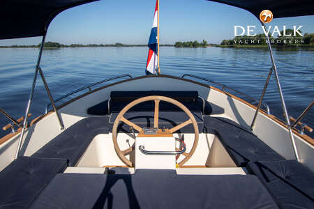 JAN VAN GENT 10.35 CABIN
