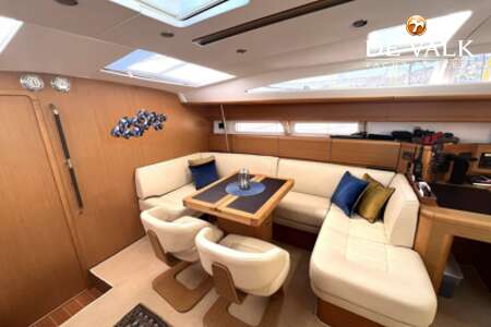 JEANNEAU 53