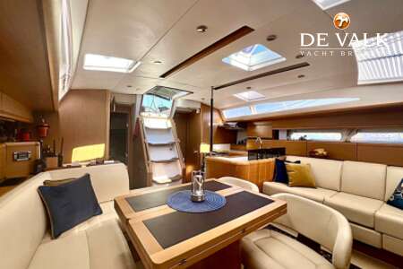 JEANNEAU 53