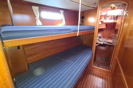 JEANNEAU 54