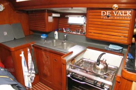 JEANNEAU SUN MAGIC 44