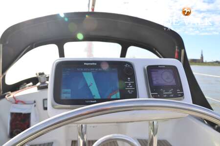 JEANNEAU SUN ODYSSEY 33.1