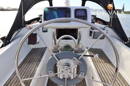 JEANNEAU SUN ODYSSEY 33.1