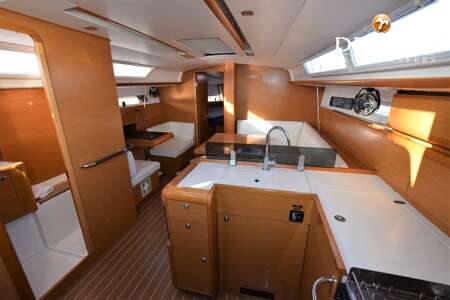 JEANNEAU SUN ODYSSEY 409