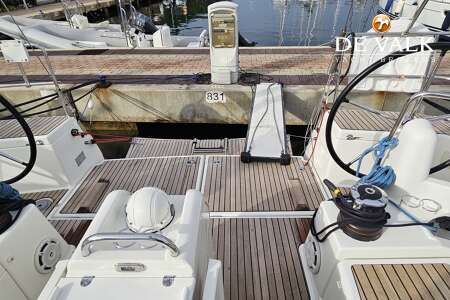 JEANNEAU SUN ODYSSEY 490
