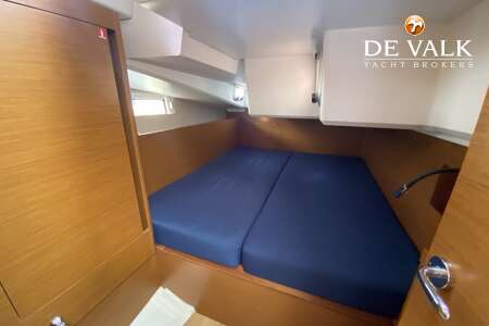 JEANNEAU SUN ODYSSEY 490