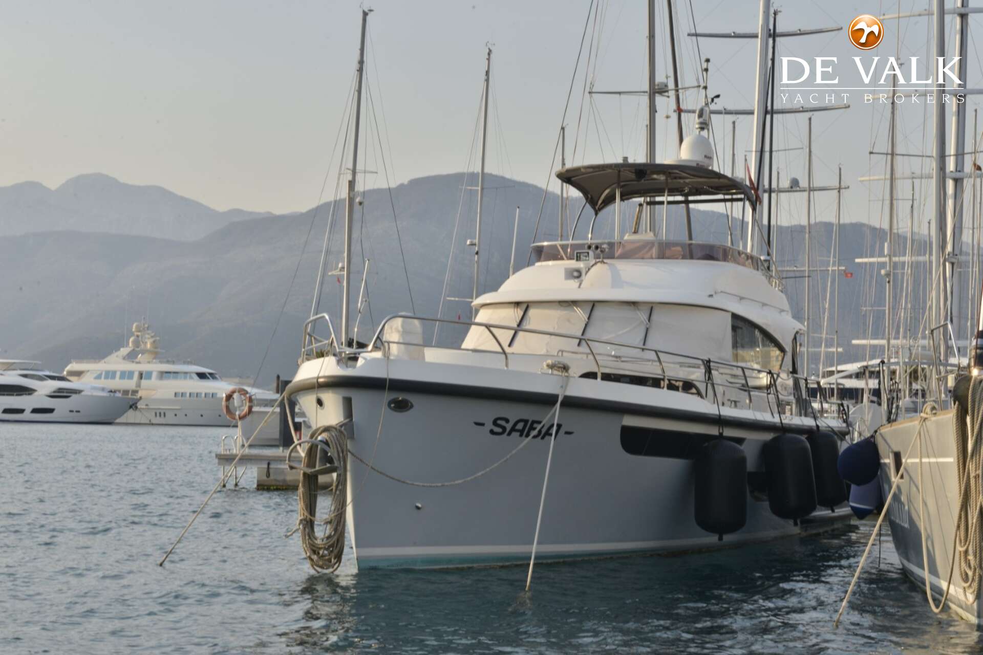 JETTEN 50 MPC-FLY motor yacht for sale | De Valk Yacht broker