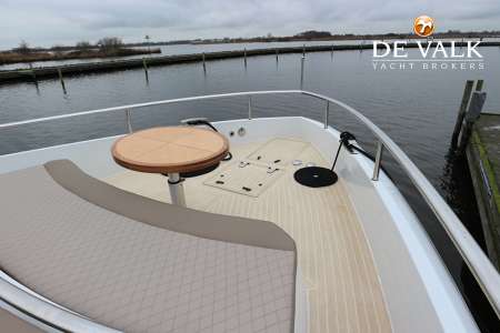 JETTEN BEACH 62