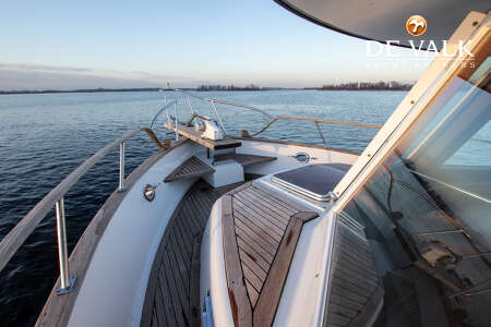 KING TRAWLER 39