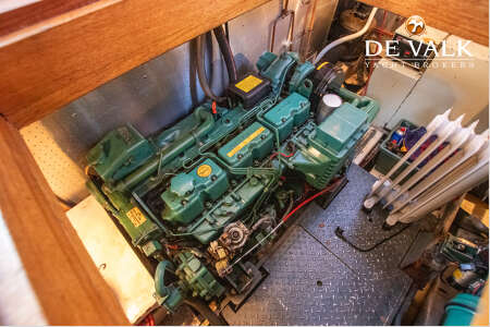 KING TRAWLER 39