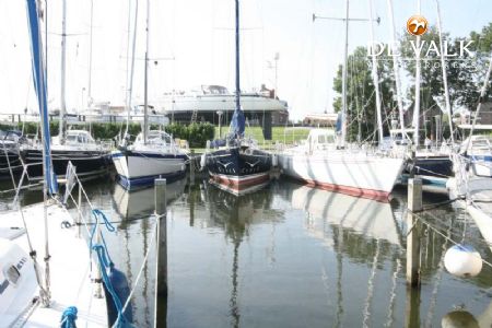 KOOPMANS 44