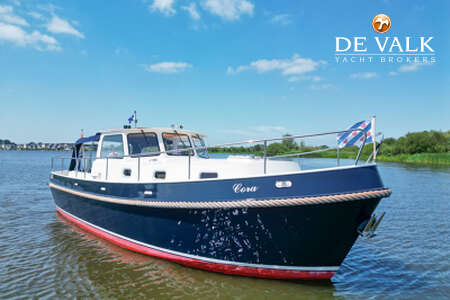 LANGENBERG CABIN CRUISER 880