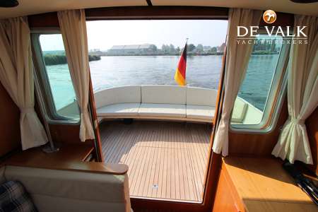 LINSSEN 29.9 SEDAN