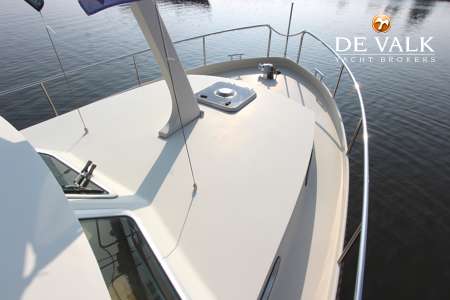 LINSSEN 29.9 SEDAN