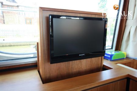 LINSSEN 45.9