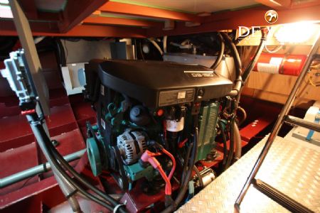 LINSSEN 45.9