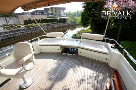 LINSSEN GRAND STURDY 380