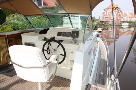 LINSSEN GRAND STURDY 380