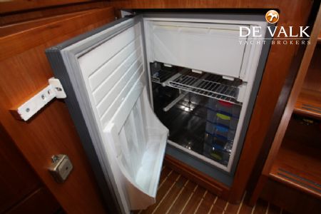 LINSSEN GRAND STURDY 380