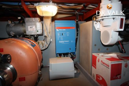 LINSSEN GRAND STURDY 380