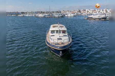 LINSSEN GRAND STURDY 380 SEDAN