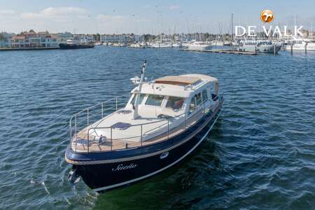 LINSSEN GRAND STURDY 380 SEDAN