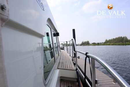 LINSSEN GRAND STURDY 380 SEDAN