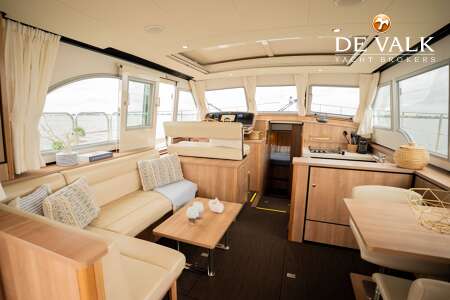 LINSSEN GRAND STURDY 40.0 SEDAN
