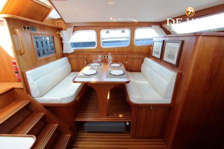 LINSSEN GRAND STURDY 470