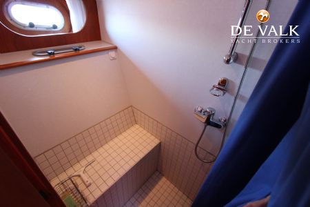 LINSSEN GRAND STURDY 470