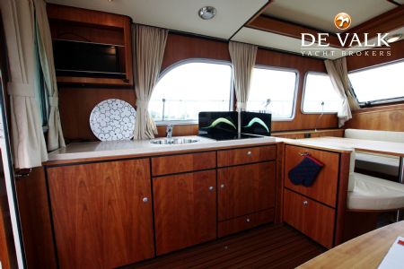 LINSSEN GS 40.9 SEDAN VARIODECK