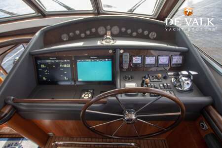 LINSSEN GS 500 WHEELHOUSE CUSTOM