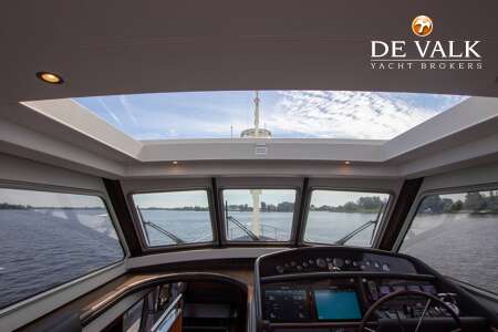 LINSSEN GS 500 WHEELHOUSE CUSTOM