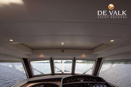 LINSSEN GS 500 WHEELHOUSE CUSTOM