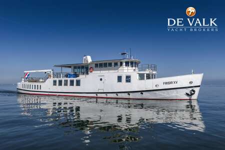 Live aboard MY With berth in Amsterdam