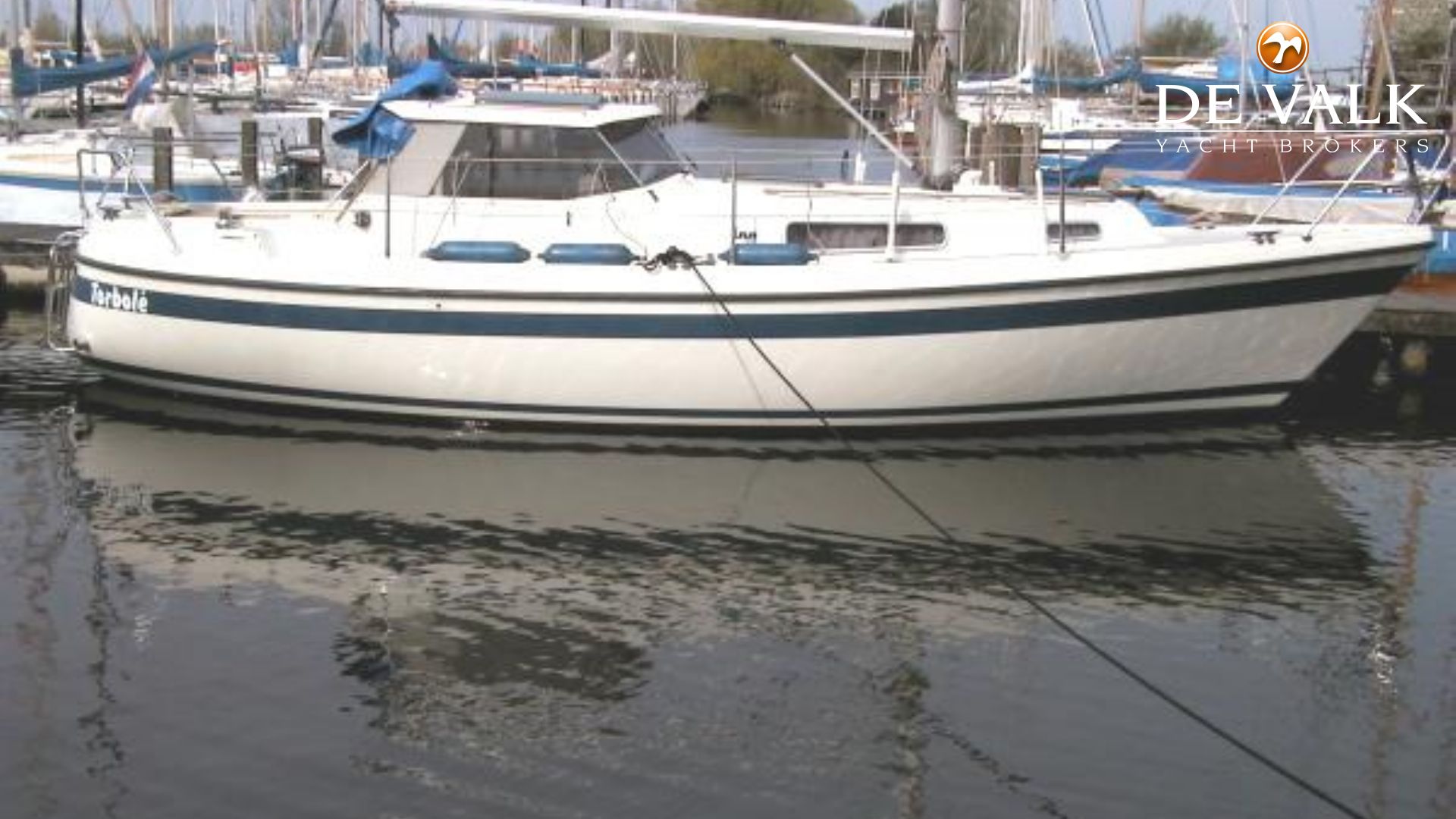 lm 28 yacht for sale