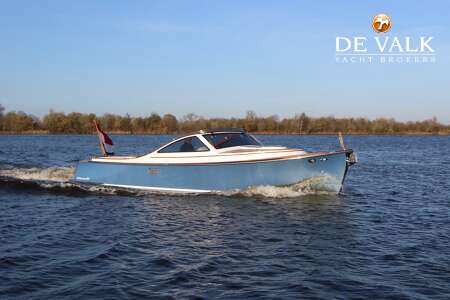 LONG ISLAND 33 RUNABOUT