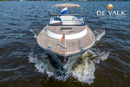 LONG ISLAND 33 RUNABOUT HYBRID