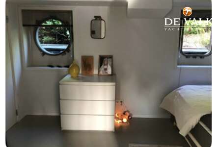 HOUSEBOAT WATERLOFT LUXEMOTOR