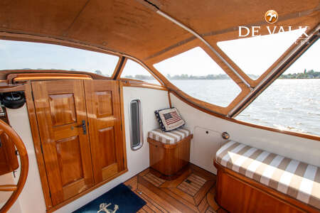 MAKMA CABIN CRUISER 34