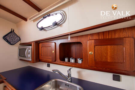 MAKMA CABIN CRUISER 34