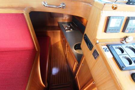 MAKMA COMMANDER OFFSHORE