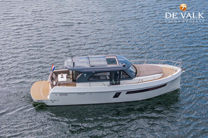 MAXIMA 37