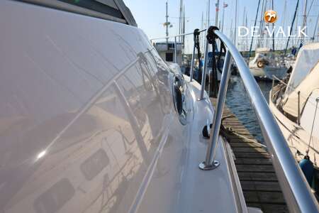 MONTEREY 302 CRUISER