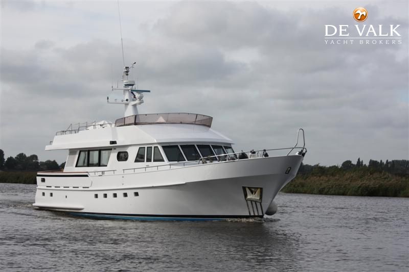 MOONEN 72 motor yacht for sale | De Valk Yacht broker