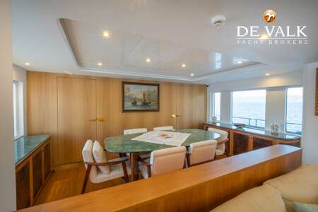 MURAL YACHTS 85 KONYAK 25.7M